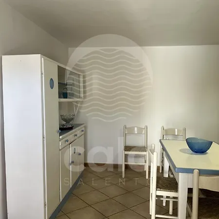 Jole - A 250 M By Cala Salento Apartment *