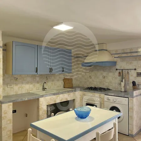 Apartment Jole - A 250 M By Cala Salento